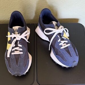 New Balance New Balance 327 'Eclipse First Light' Women’s Size US 7.5